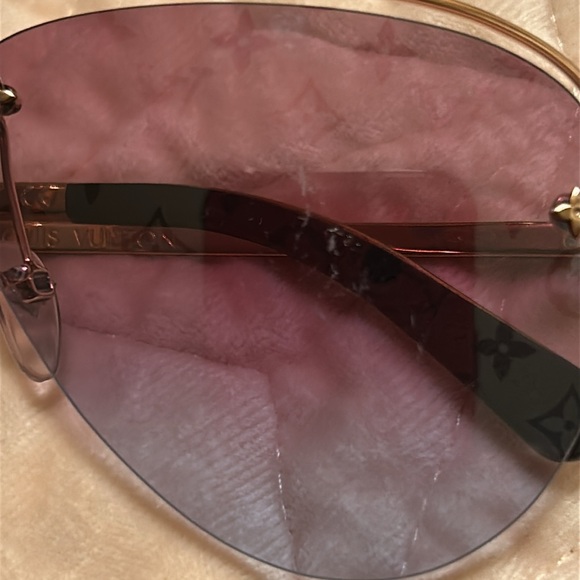 Louis Vuitton Grease Mask Gradient Aubergine Monogram Sunglassess - Picture 12 of 14